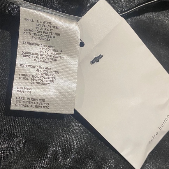 Retail $400 New Calvin Klein black wrap coat with belt - Picture 7 of 16